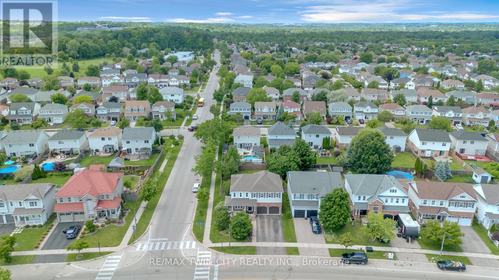 124 BLACKBURN DRIVE - 44