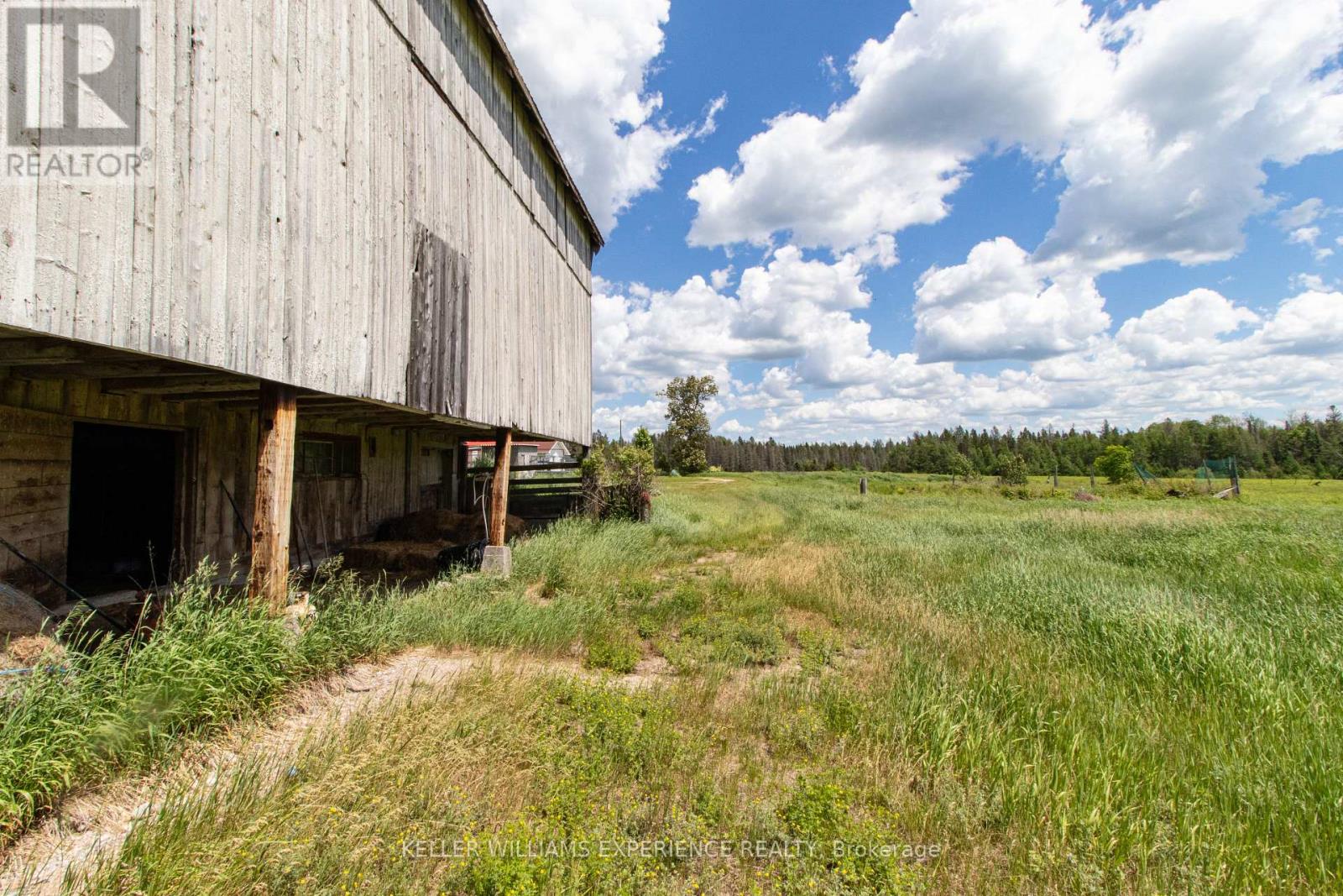 3505 BOUNDARY ROAD - 45