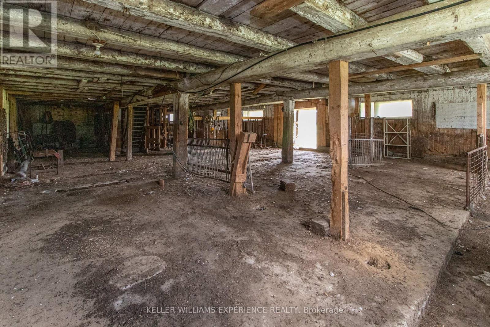3505 BOUNDARY ROAD - 46