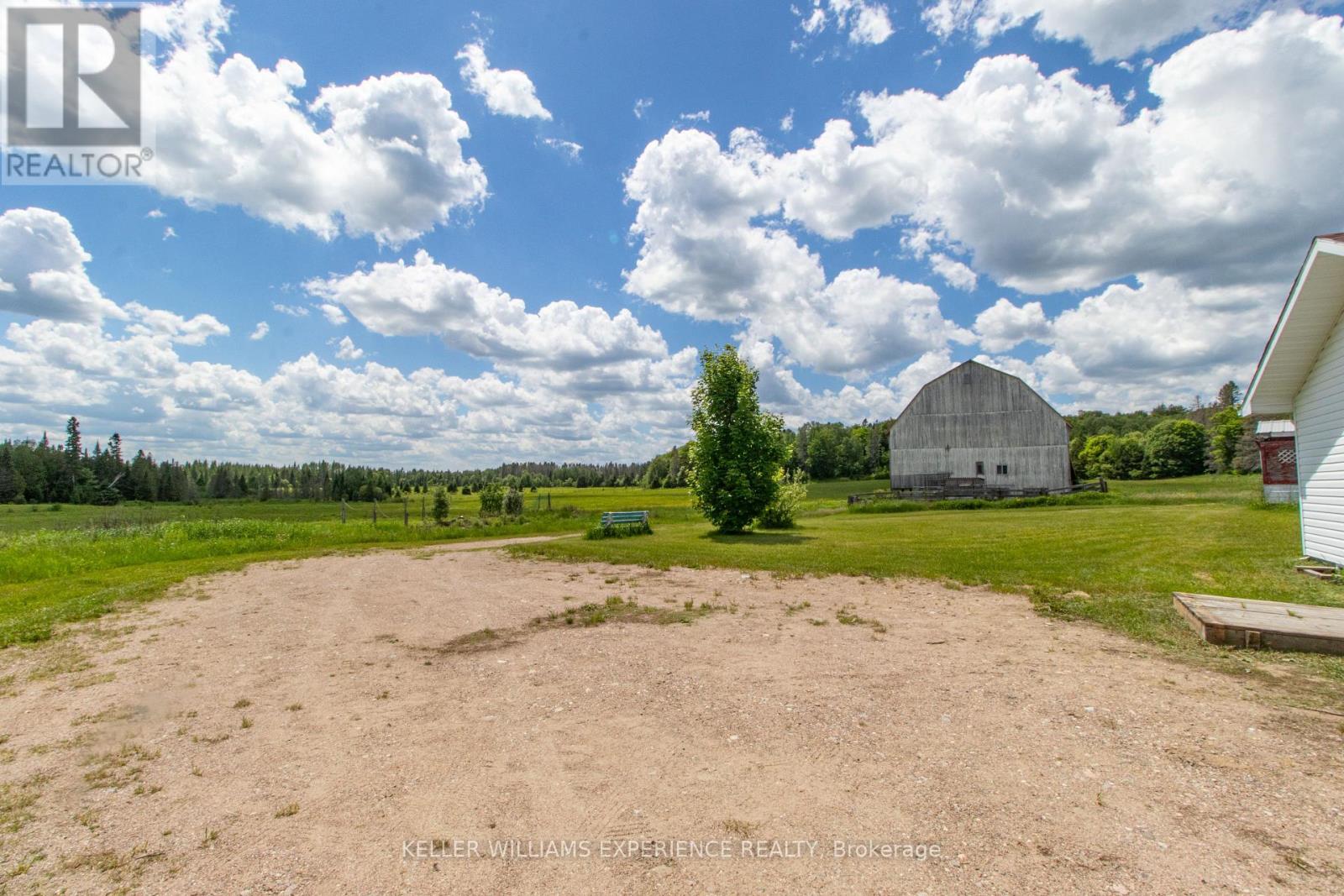 3505 BOUNDARY ROAD - 50