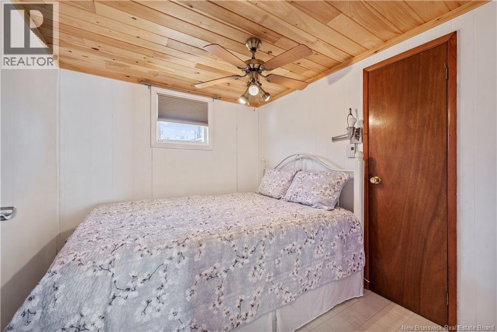 61 Baybreeze Lane - 13