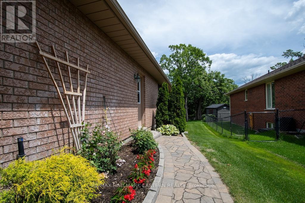 4 PORTS DRIVE - Image 47