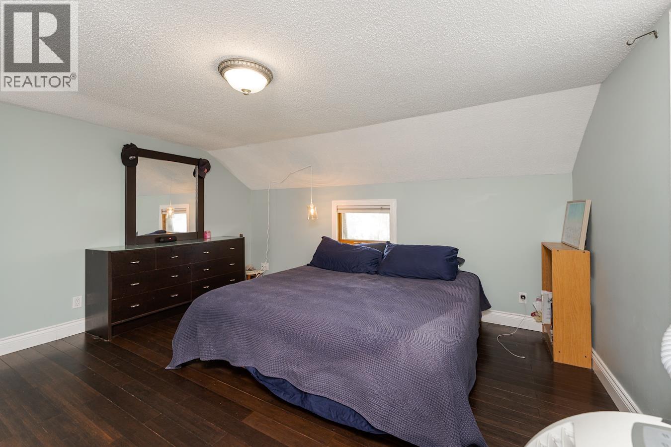 598 WATROUS STREET - 18