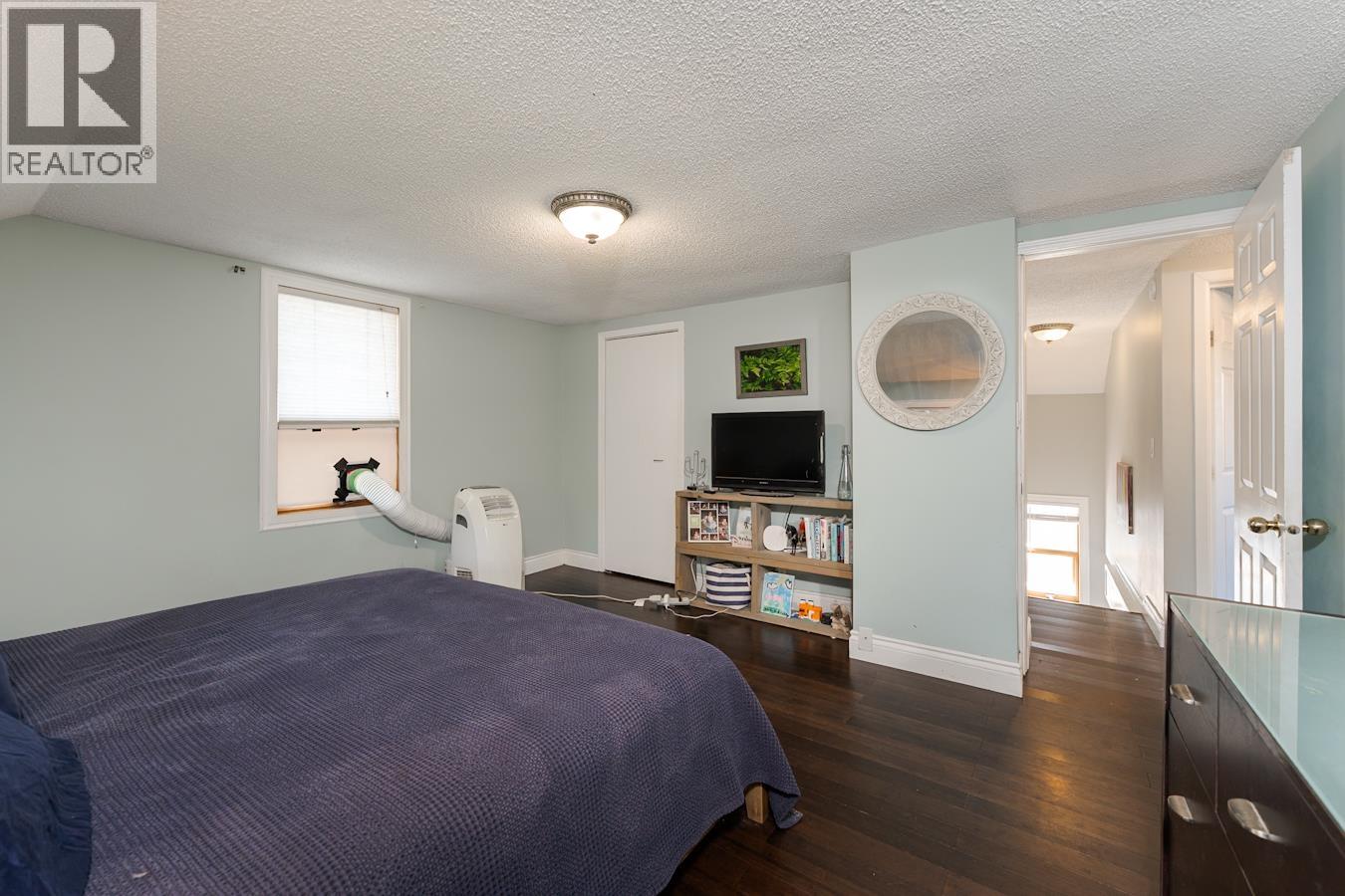598 WATROUS STREET - 17