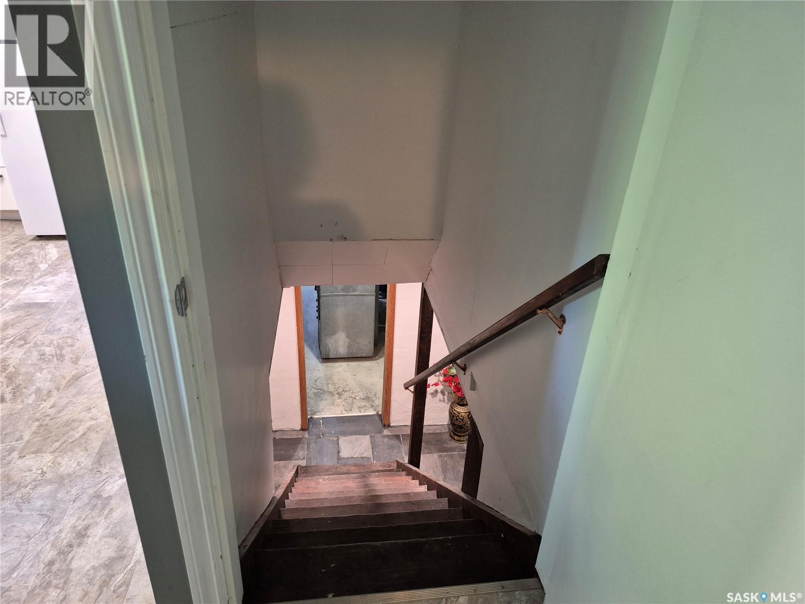 300 Dion AVENUE - 21