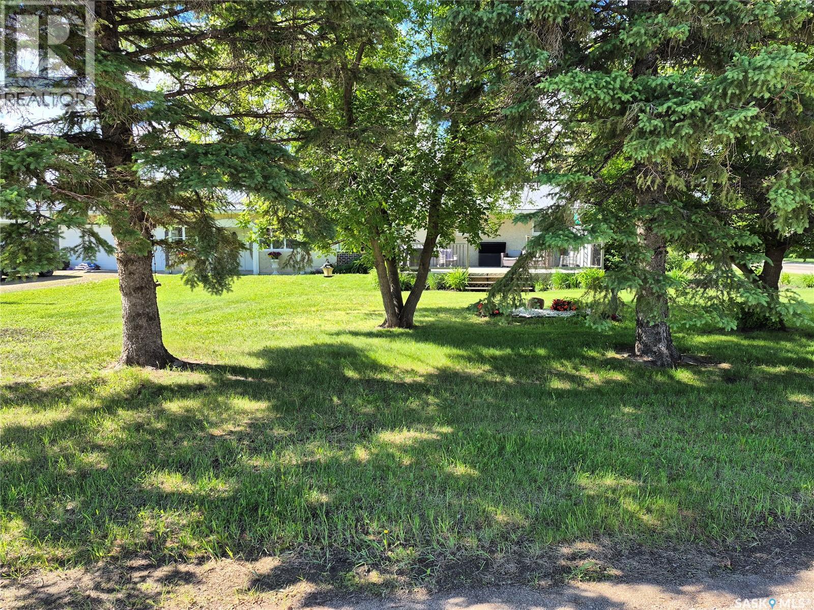 300 Dion AVENUE - 4