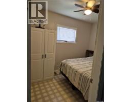 300 Dion Avenue, Cut Knife, SK S0M0M0 Photo 15