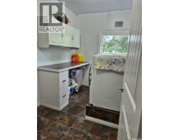 300 Dion Avenue, Cut Knife, SK S0M0M0 Photo 19