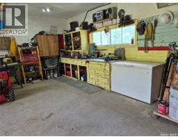 300 Dion Avenue, Cut Knife, SK S0M0M0 Photo 26