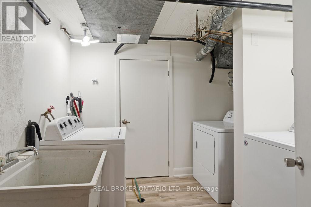 3 Bed, 1 Bath Multi-Family for Rent in Ottawa – #1 – 2187 PLESSER STREET, Ottawa – MLS# X13491236 - Image 23