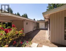 148 Roe Drive, Port Moody, BC V3H3M8 Photo 6
