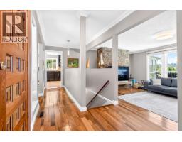 148 Roe Drive, Port Moody, BC V3H3M8 Photo 7
