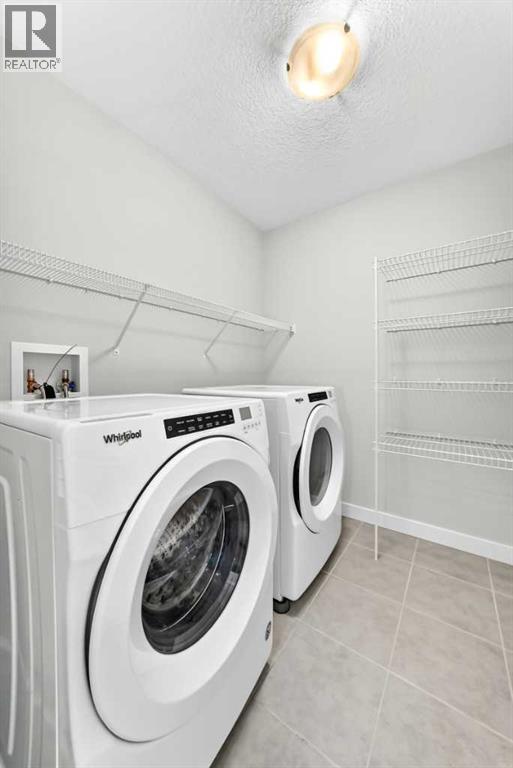 110 Crestbrook Way SW — photo 40