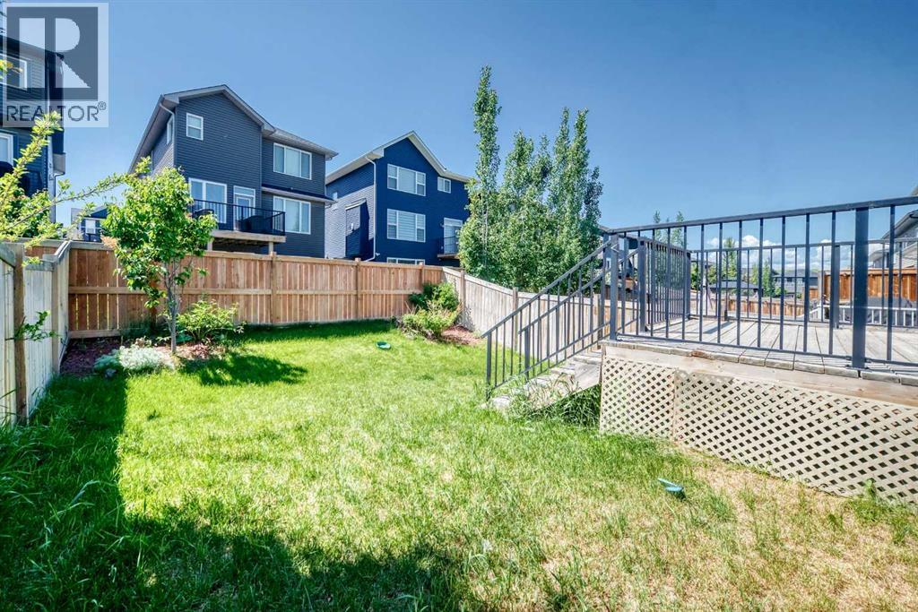 110 Crestbrook Way SW — photo 49