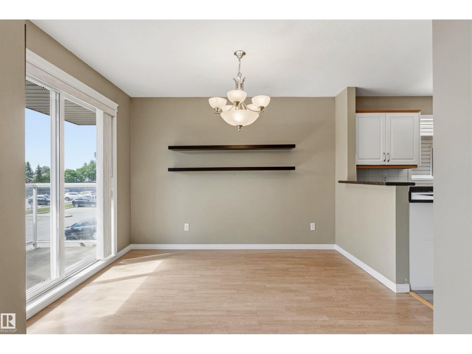 #19 2505 42 ST NW - 11