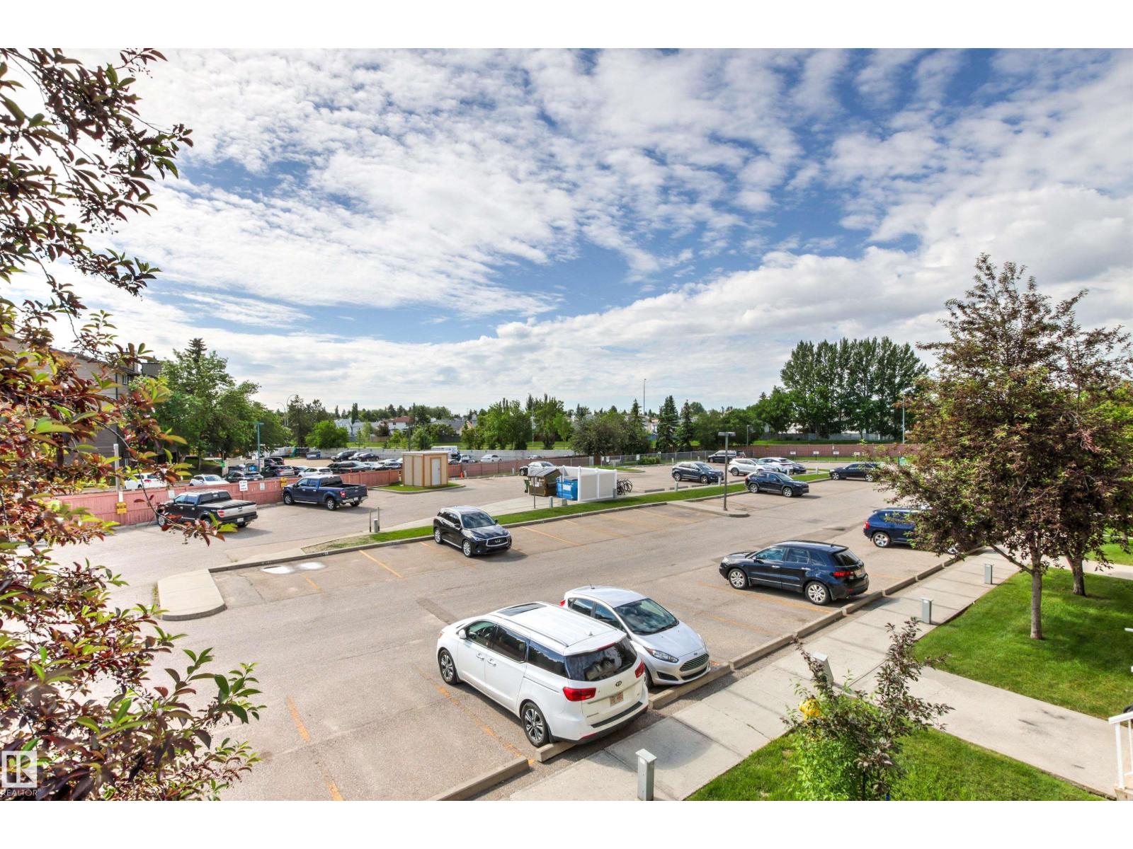 #19 2505 42 ST NW - 18