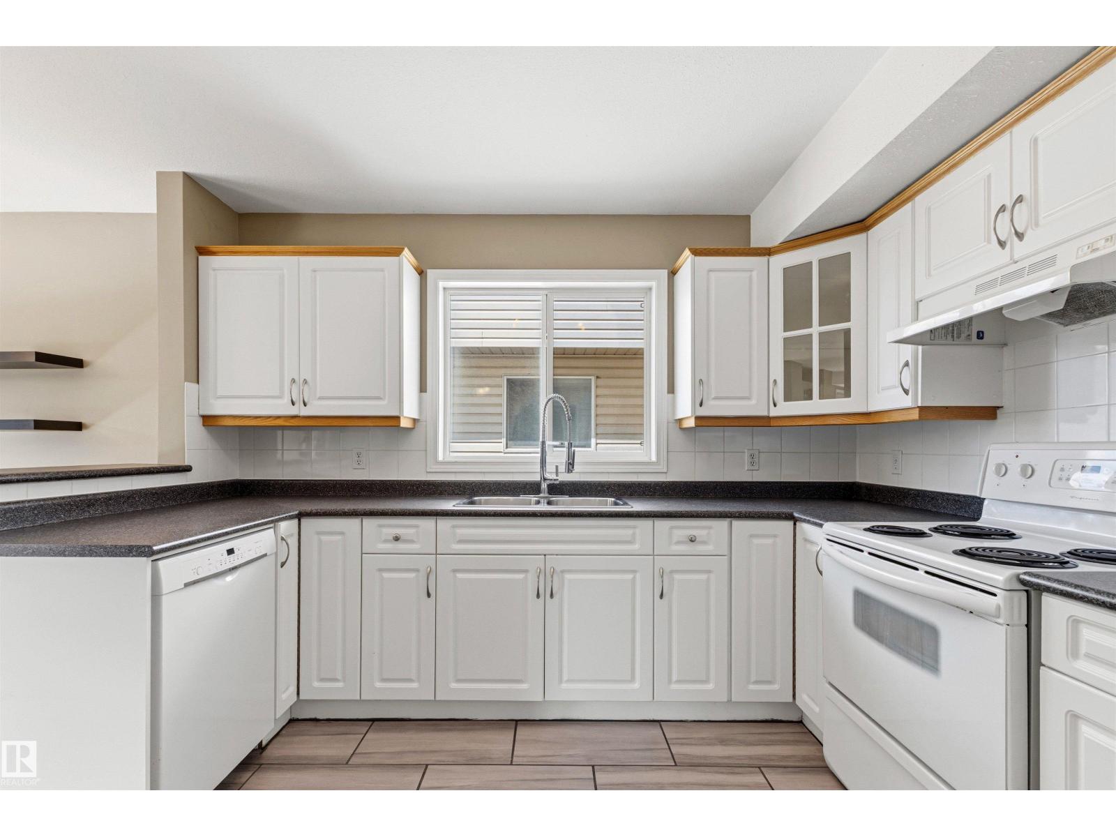 #19 2505 42 ST NW - 24