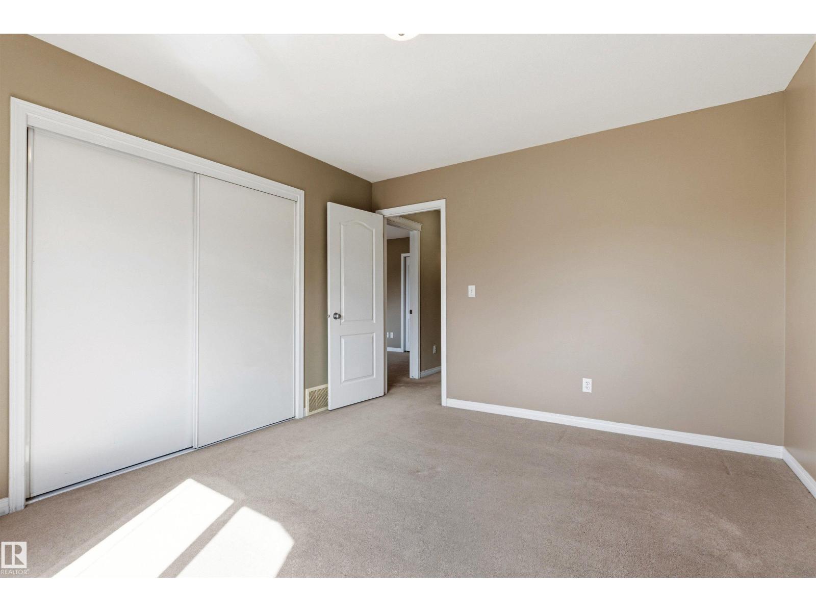 #19 2505 42 ST NW - 36