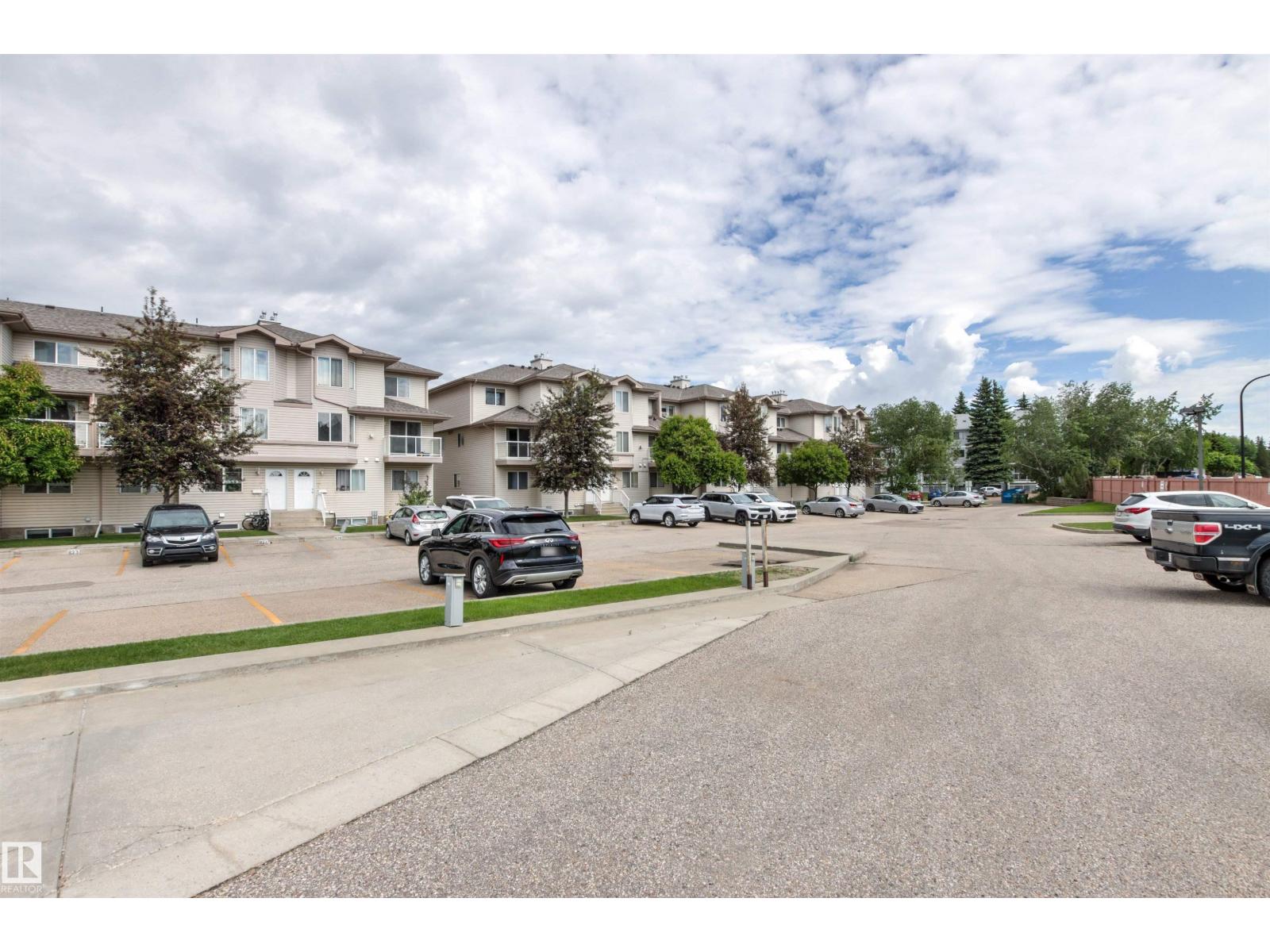 #19 2505 42 ST NW - 46