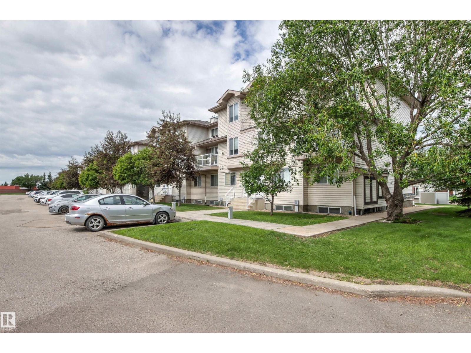 #19 2505 42 ST NW - 49