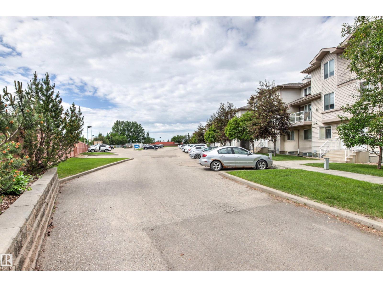 #19 2505 42 ST NW - 50