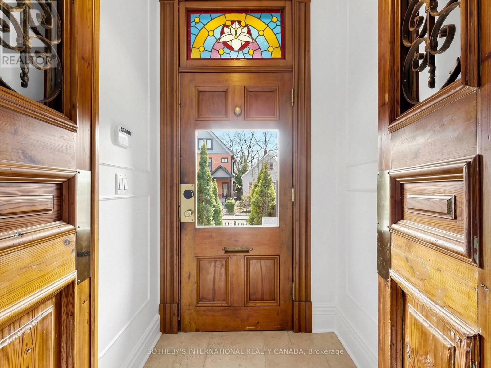 328 WELLESLEY STREET E - 3