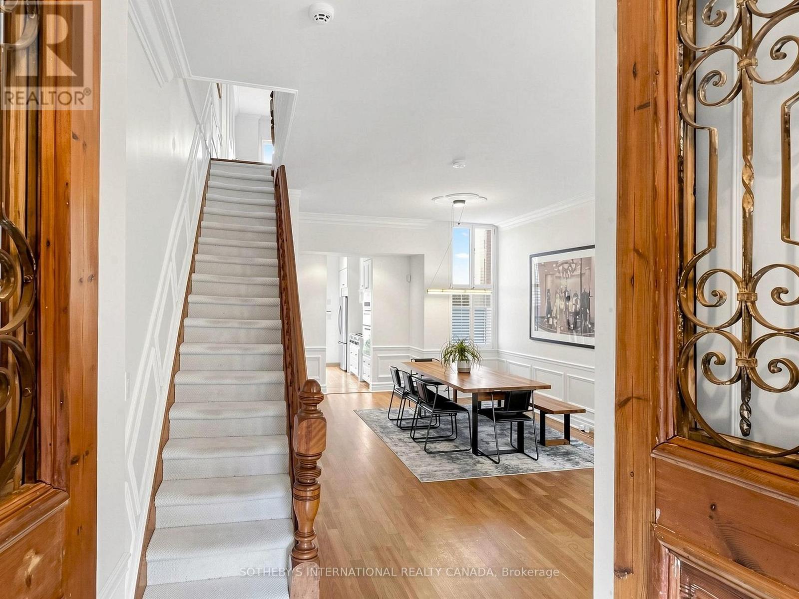 328 WELLESLEY STREET E - 5