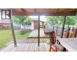 558 Front Street, Quesnel, BC V2J2K6 Photo 30