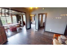 558 Front Street, Quesnel, BC V2J2K6 Photo 9