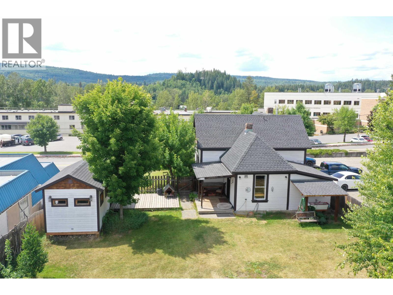 558 FRONT STREET - 1