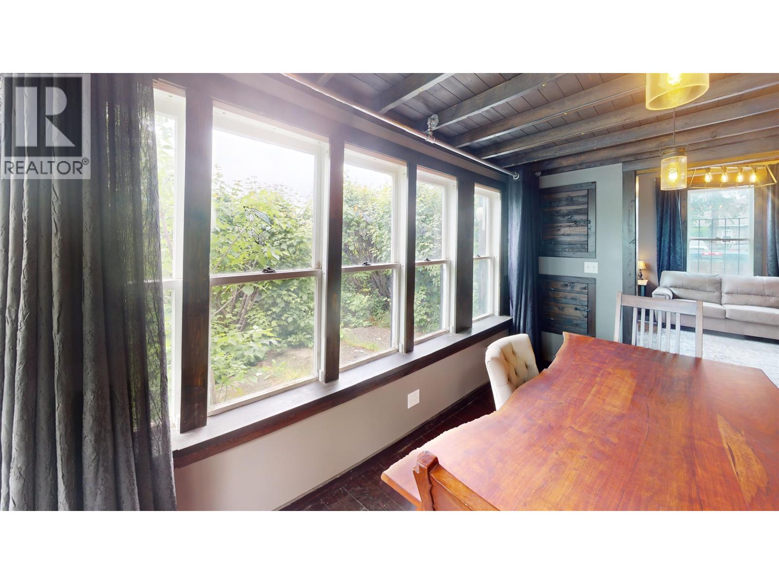 558 FRONT STREET - Image 11