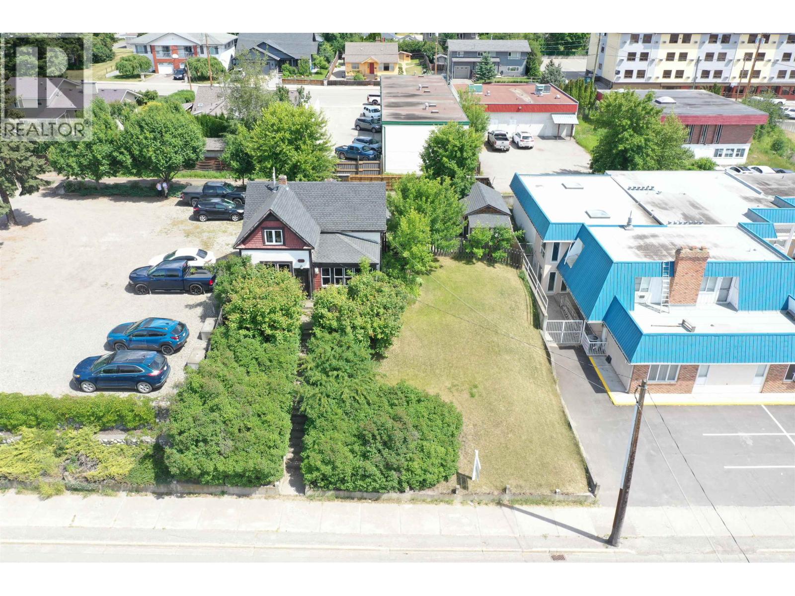 558 FRONT STREET - Image 34