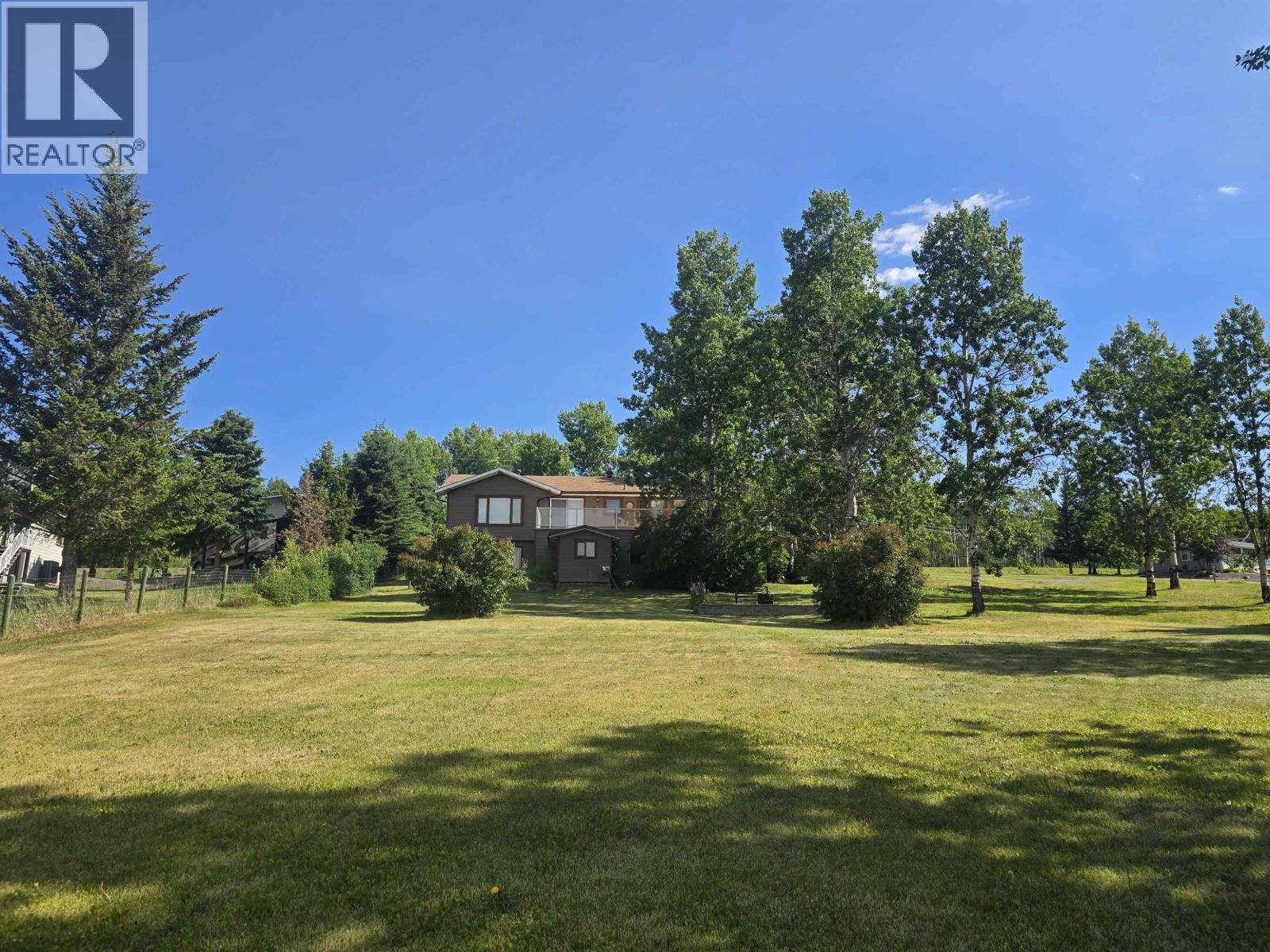 6072 LAKESHORE DRIVE, Horse Lake