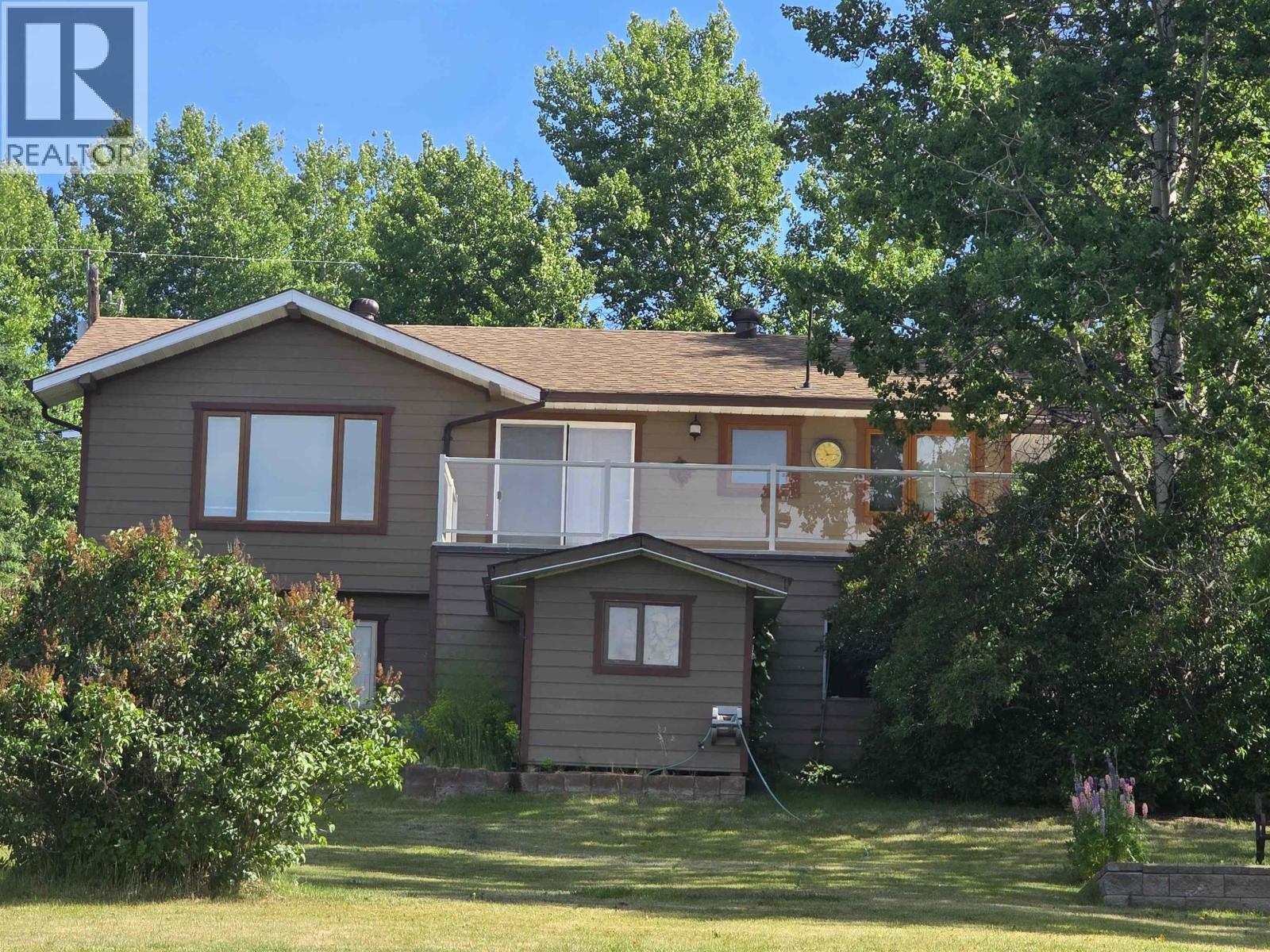 6072 LAKESHORE DRIVE, Horse Lake