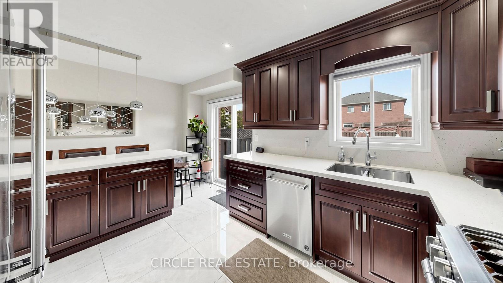 3815 FREEMAN TERRACE - 11