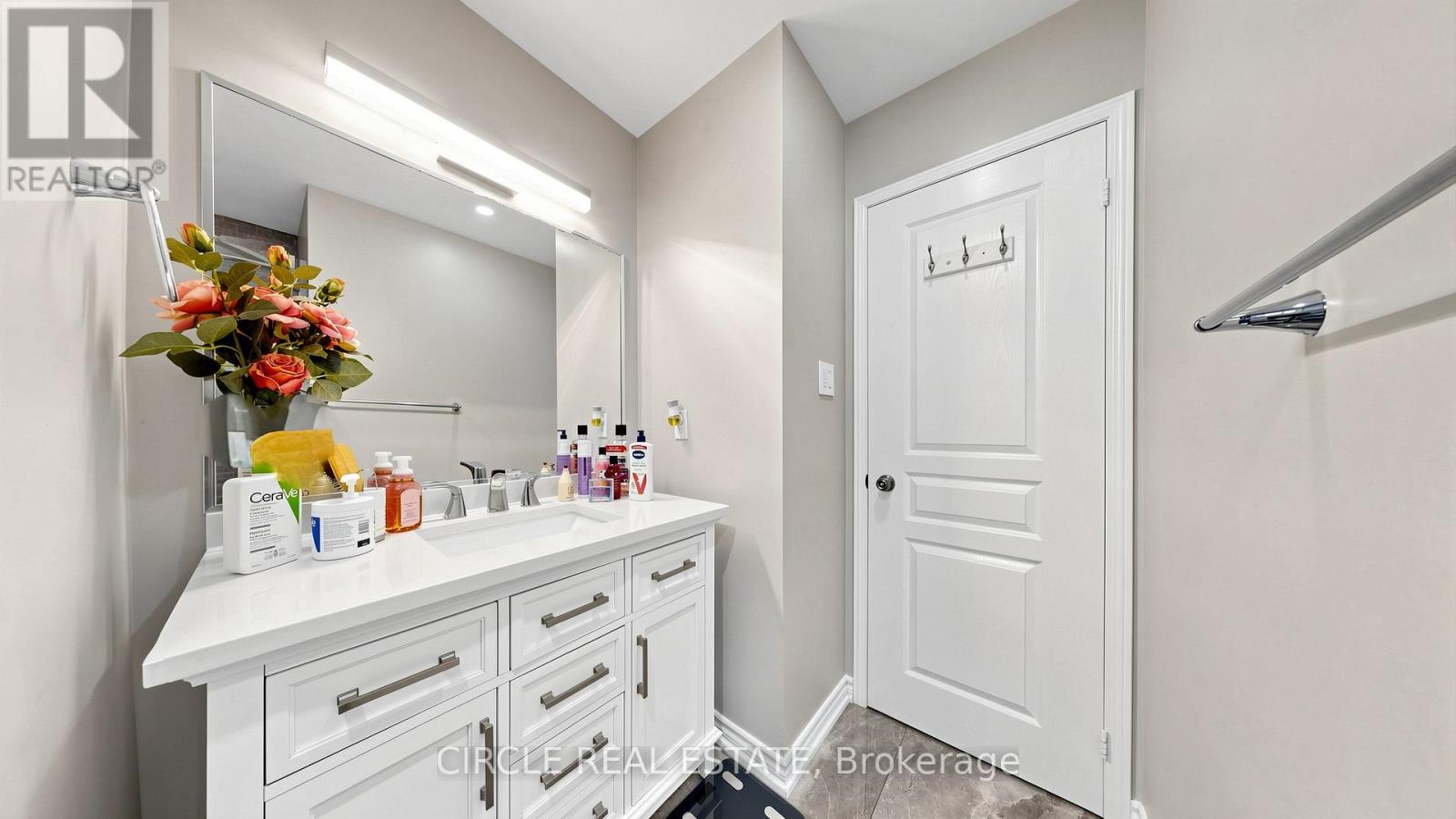 3815 FREEMAN TERRACE - 35