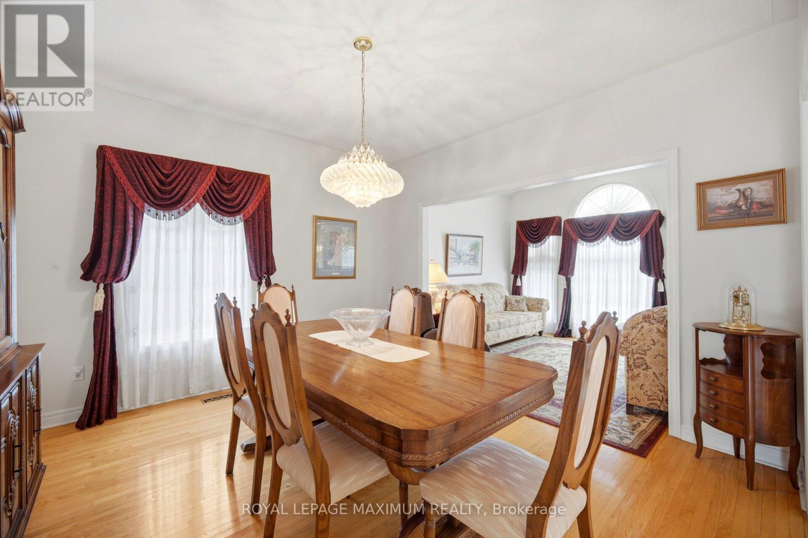 34 KIRKWOOD CRESCENT - 10