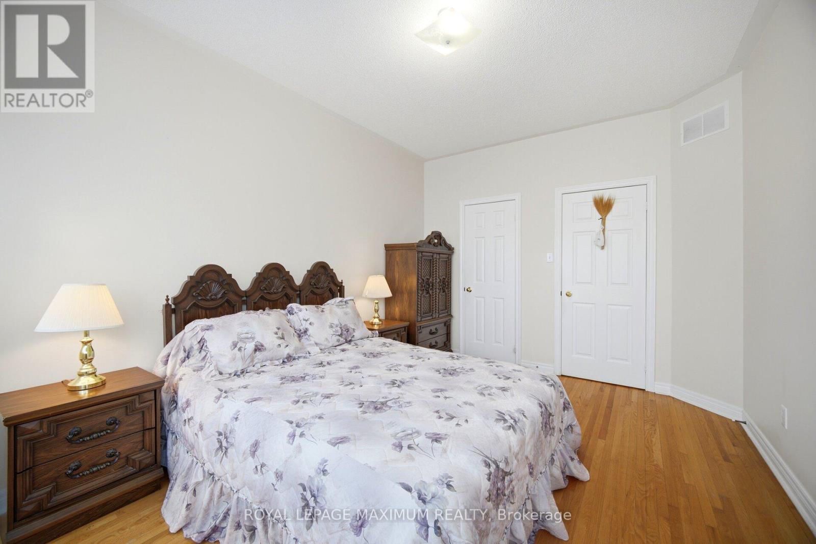 34 KIRKWOOD CRESCENT - 20