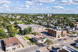201 Henderson Highway, Winnipeg, MB R2L1L7 Photo 7