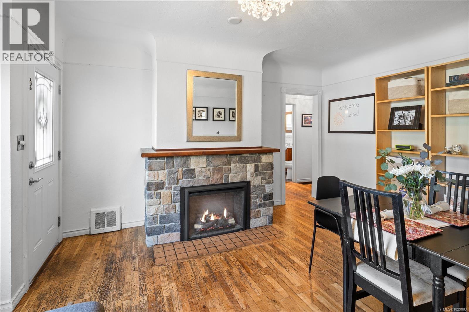 1451 Brooke St - 3