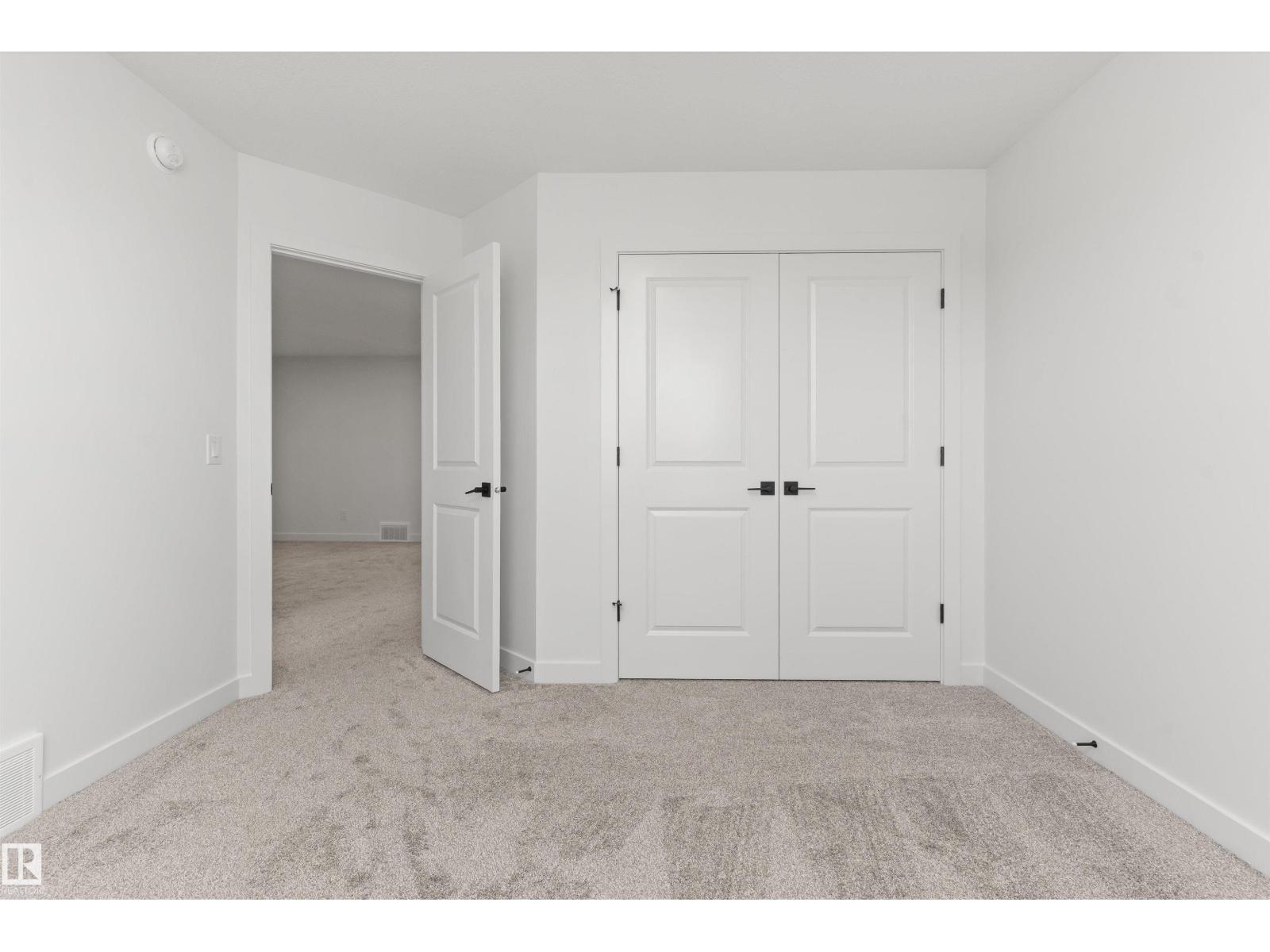 20707 40 AV NW - 25