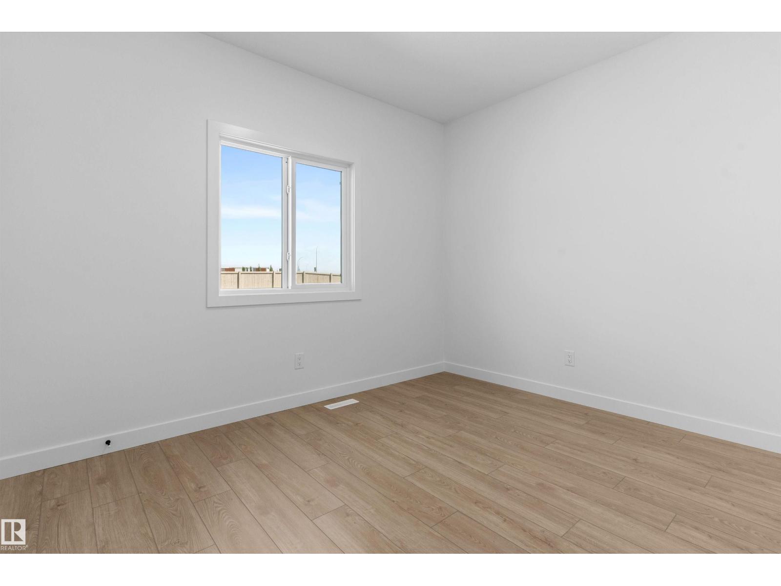 20707 40 AV NW - 19