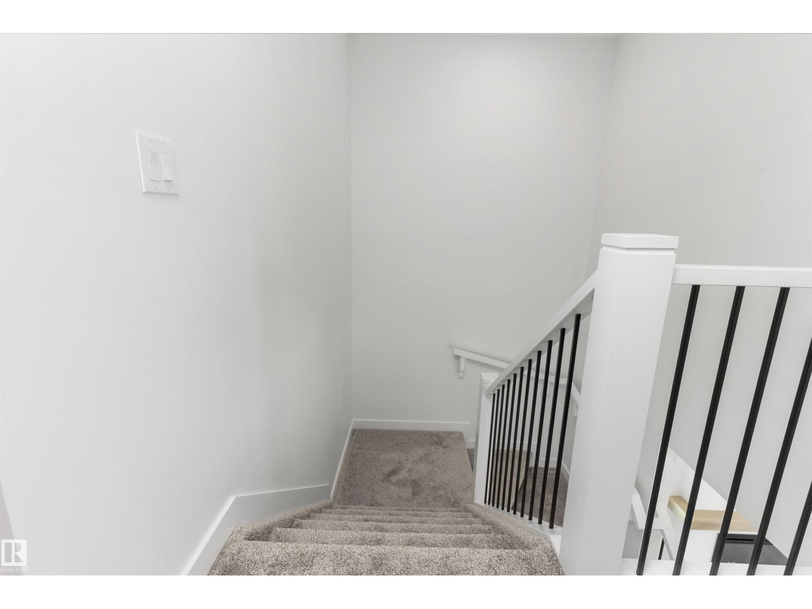 20707 40 AV NW - 23