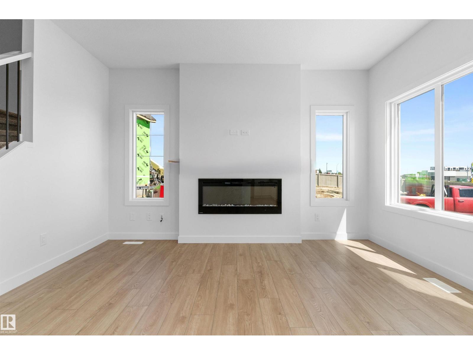 20707 40 AV NW - photo 4