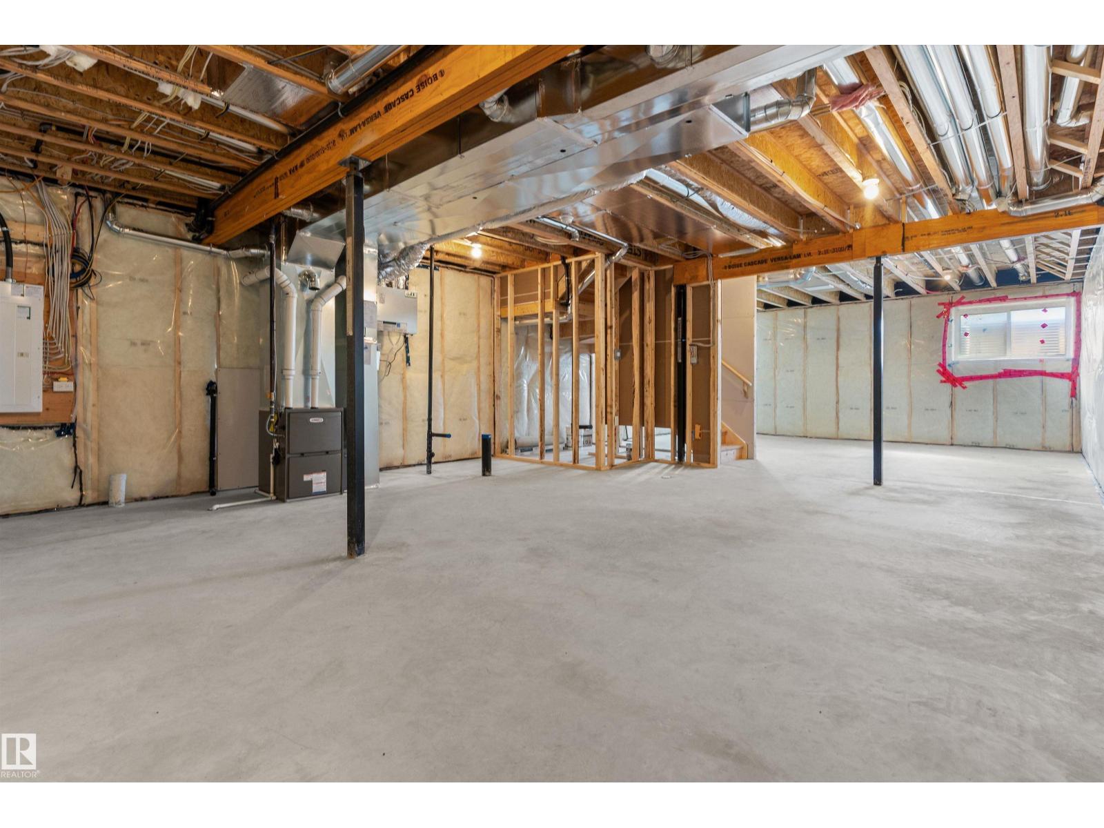 20707 40 AV NW - 42