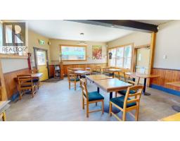 1999 Second Avenue, Rossland, BC V0G1Y0 Photo 10