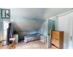 1999 Second Avenue, Rossland, BC V0G1Y0 Photo 37