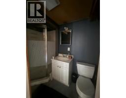 1999 Second Avenue, Rossland, BC V0G1Y0 Photo 45