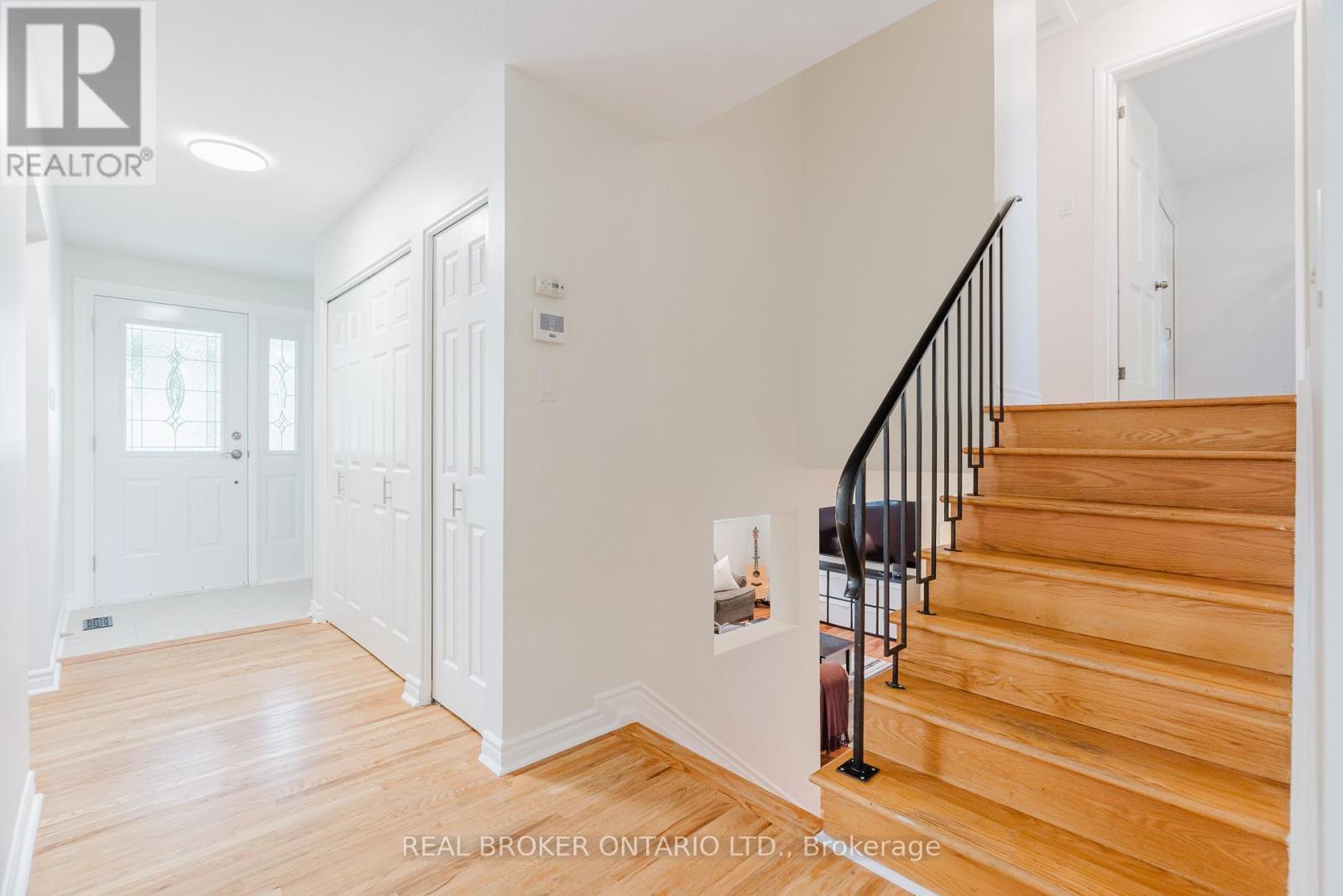 3 Bed, 2 Bath House for Sale in Ottawa – 1976 MARQUIS AVENUE, Ottawa – MLS# X13491340 - Image 13