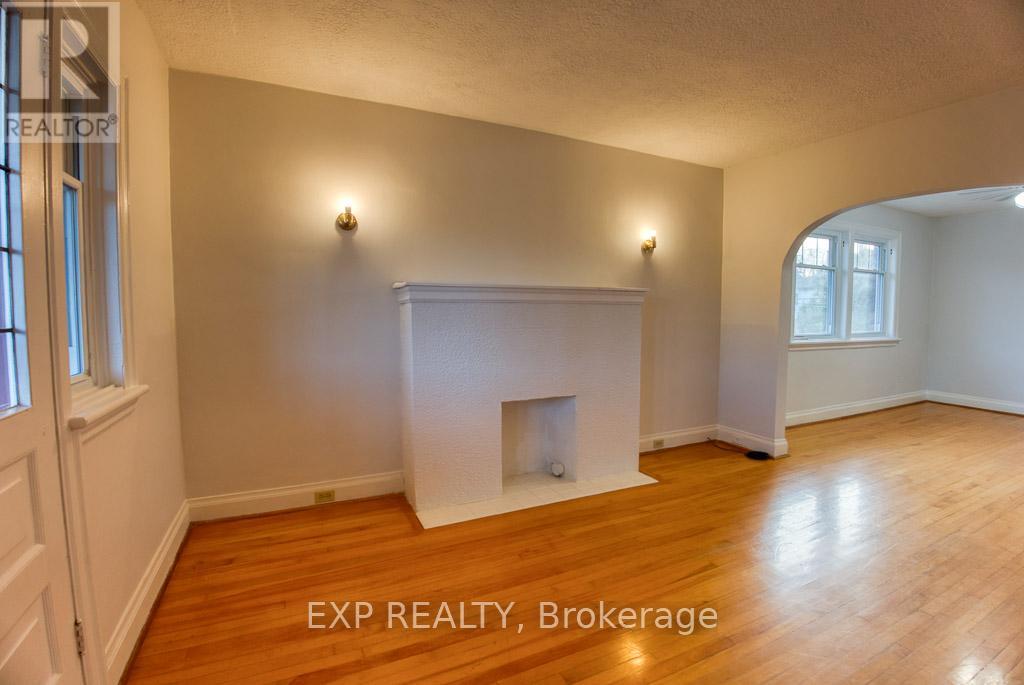 3 Bed, 1 Bath Multi-Family for Rent in Ottawa – 448 HOLLAND AVENUE, Ottawa – MLS# X13491432 - Image 43